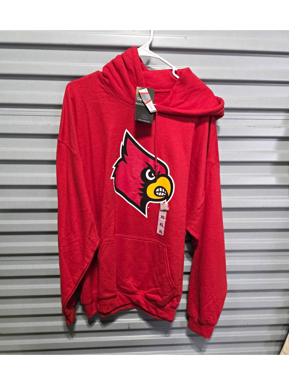 Capticating Louisville Cardinals Pullover Hoodie w/ Front Pocket Red Men’s XL